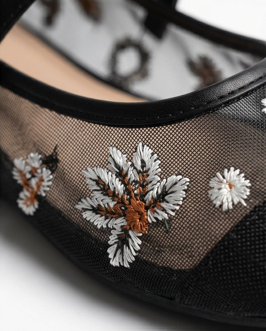 Ballerines Mary Jane en mesh brodé
